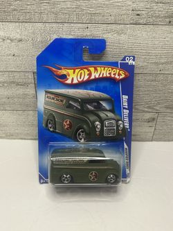 Hot Wheels Green ‘2008 Daily Delivery Truck / Modified Rides • Die Cast Metal • Made in Malaysia 