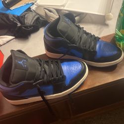 size 9 jordan 1 