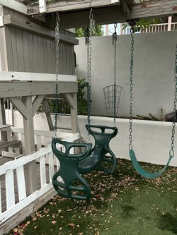 Teeter Totter Double Swing