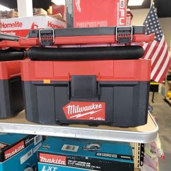 Milwaukee M18 Fuel Packout Vaccum Tool Only