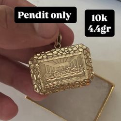 SOLID GOLD LAST SUPPER PENDANT 
