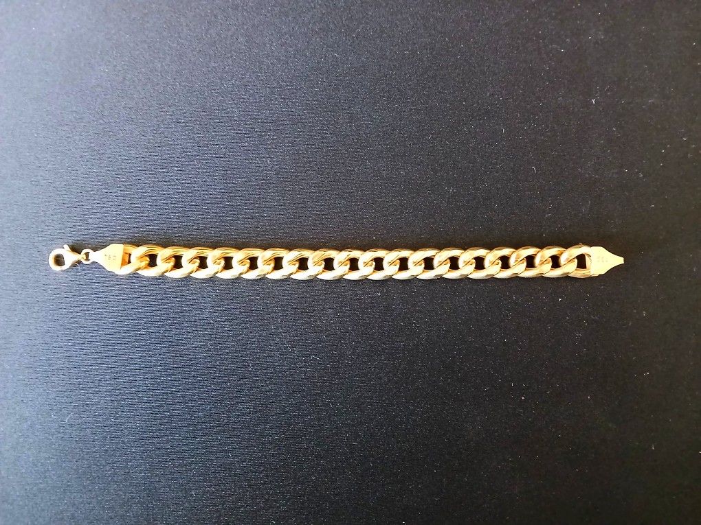 18K Gold Bracelet