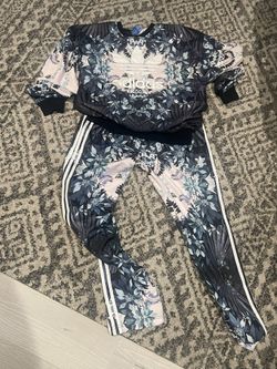 ADIDAS Tracksuit