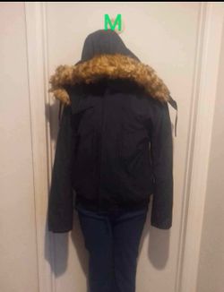 In excellent condition women’s jacket size medium