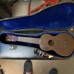 Martin Style 1 soprano ukulele