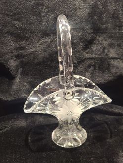 Vintage Sunflower Lead  Crystal Basket.