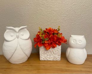 Owl  figurines