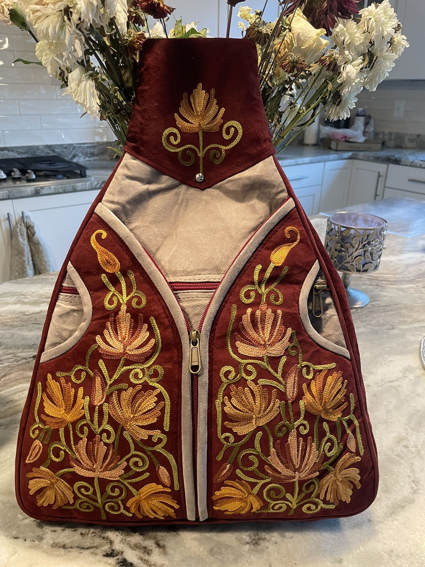 Embroidery Leather Bag 