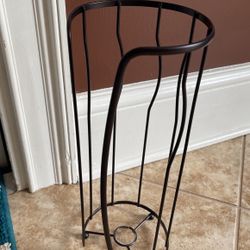 Tissue Paper Holder.