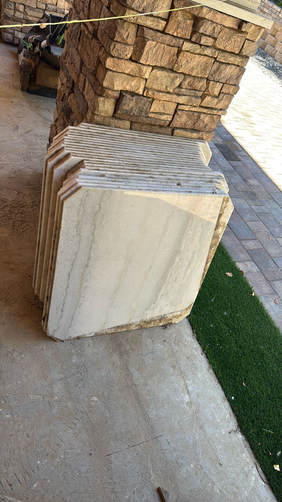 23 Big Pieces Of Parble