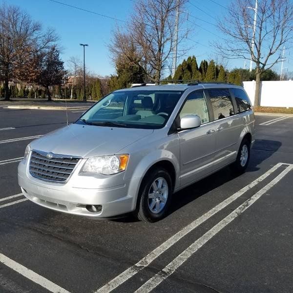 2010 Chrysler Town & Country