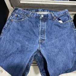 used levis men pants 