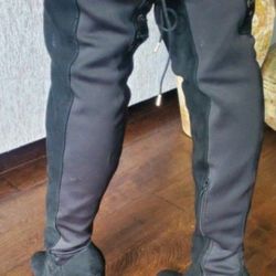 Colin Stewart Thigh High Boots with  Ties Ups in Top Back Area.    Size 6.5