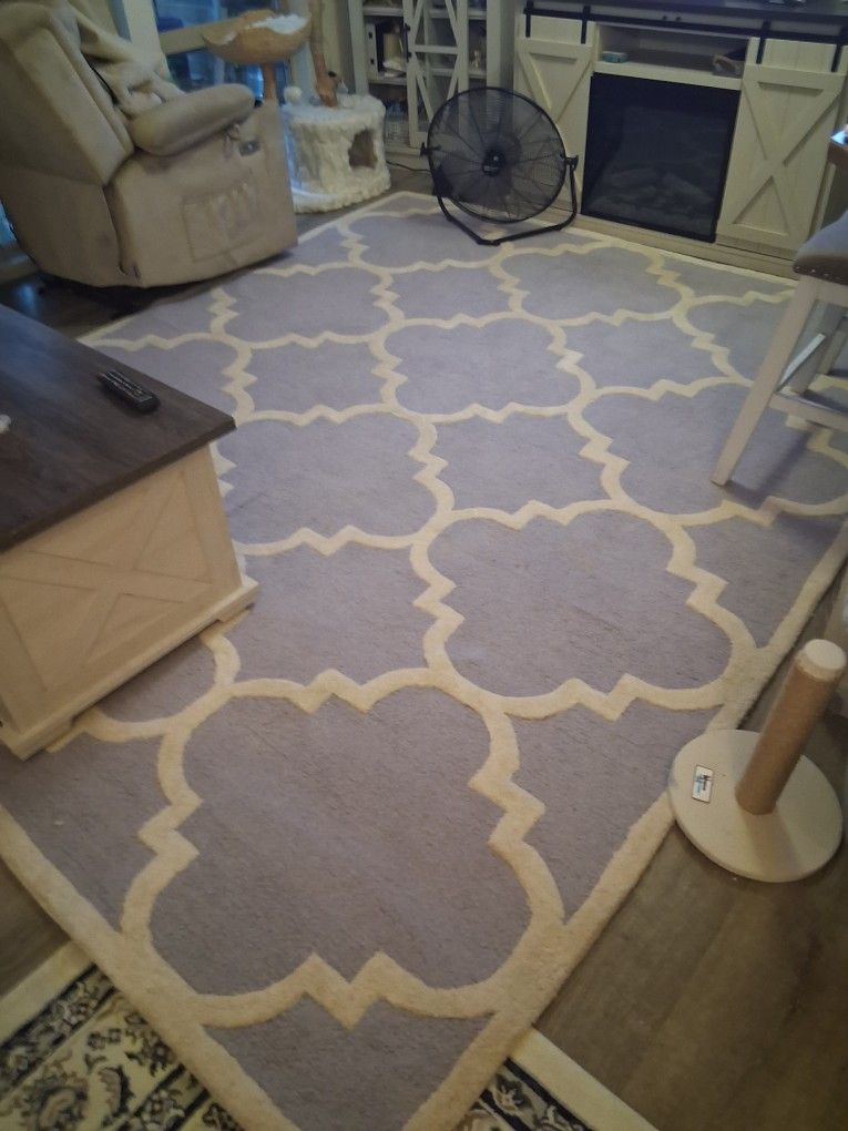 Rug