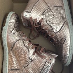 Rose gold NIKE DUNK high top heel tennis shoes