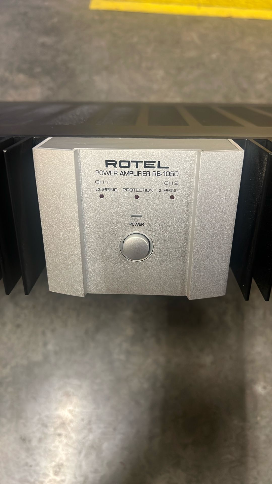 Rotel RB-1050 2 Channel Amplifier