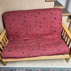 Futon couch/bed