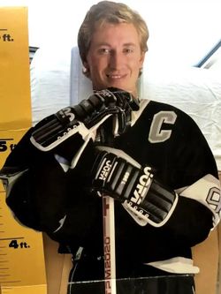 Wayne Gretzky Los Angeles Kings 1989 life size cardboard standee