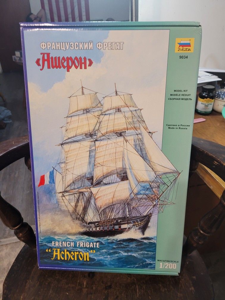 Zvezda #9034 French Frigate ACHERON 1/200 Model
