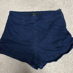 Forever 21 Jean Shorts size 25