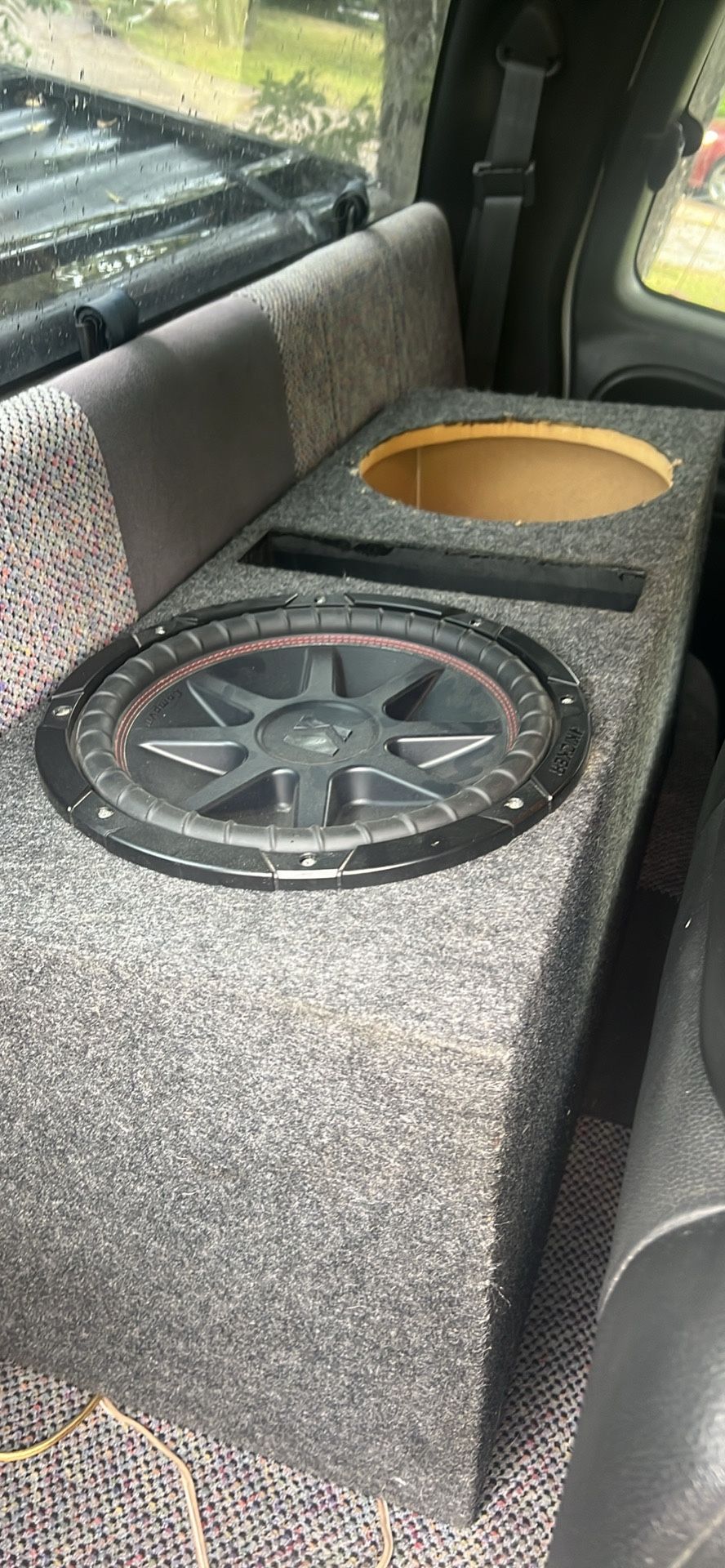 Comp Vr Kicker Sub With Box 