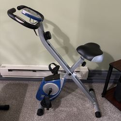 XTERRA Fitness FB150 Folding Exercise Bike – Excellent Condition