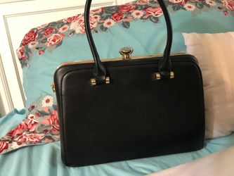 Black Purse