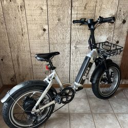 Folding 750w Electric bike - Paid $1600
