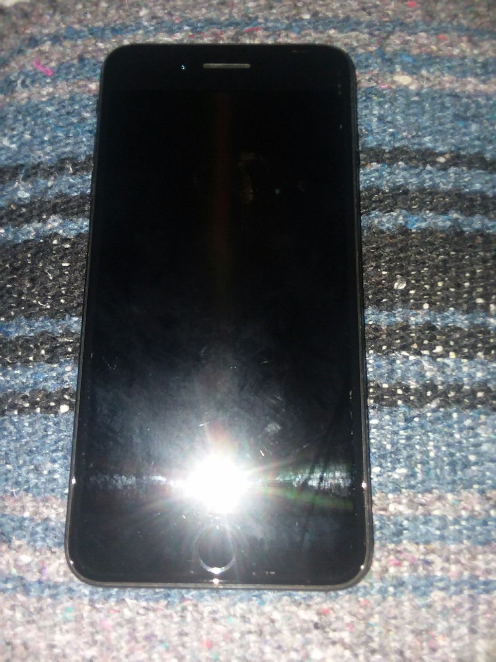 Iphone 7 plus - A 1784