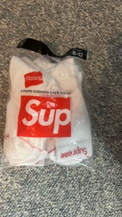 Supreme socks