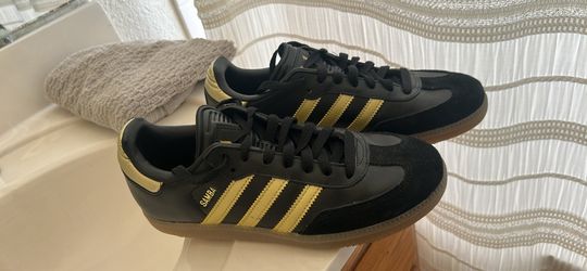 Adidas size 5.5 women’s