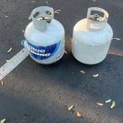 2 Empty 5gallon Propane Tanks