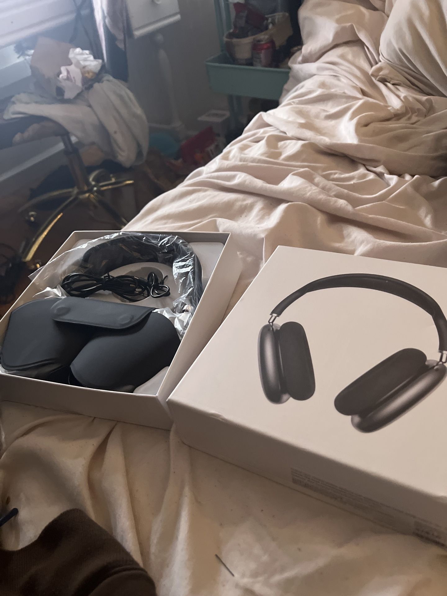 AirPod Maxes