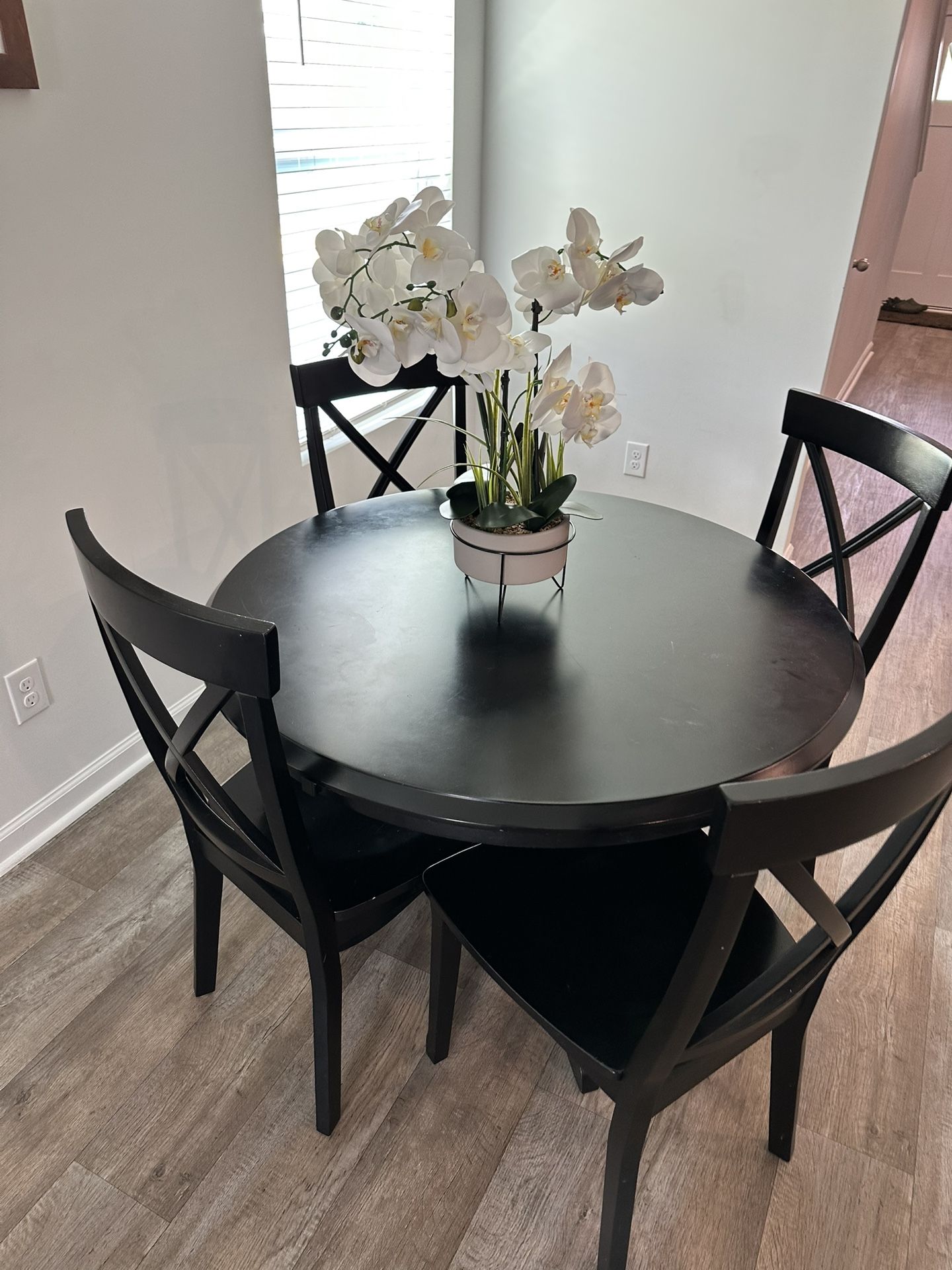 Dining Table Set