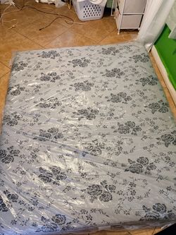 Queen mattress for sofa bed