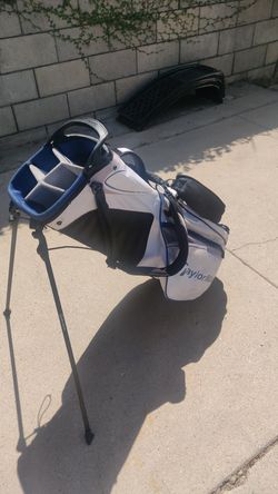 TaylorMade Golf Bag