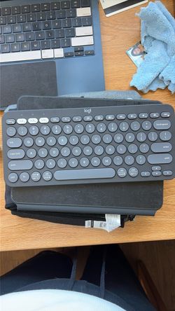 Logitech Wireless Bluetooth Keyboard Pebble