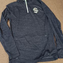 NEW WOMEN'S SEATTLE KRAKEN LIGHTWEIGHT ZIPUP 