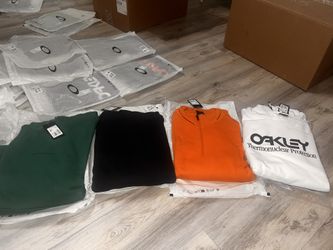 Oakley Hoodies