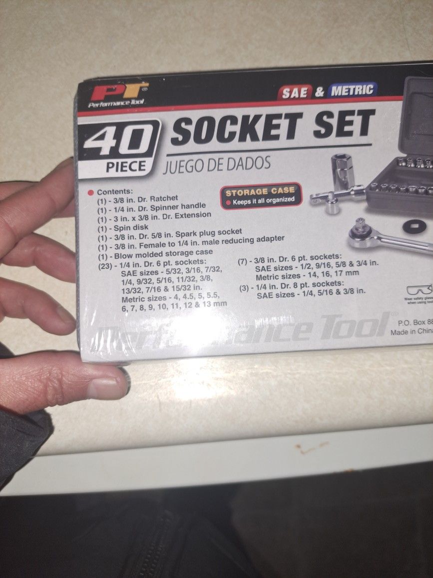 40 PC Socket Set