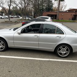 2003 Mercedes-Benz