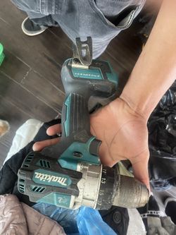 Makita 18V LXT Brushless Drill