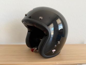 *NEW* Bell Custom 500 Motorcycle Helmet Gloss Black Medium