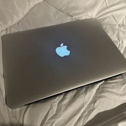 2012 MacBook Air