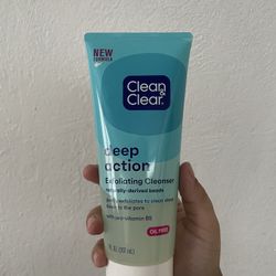 Face wash And Under Eye Masks Brand New Pickup Only Located In Dallas