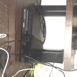 Xbox 1 With Cords