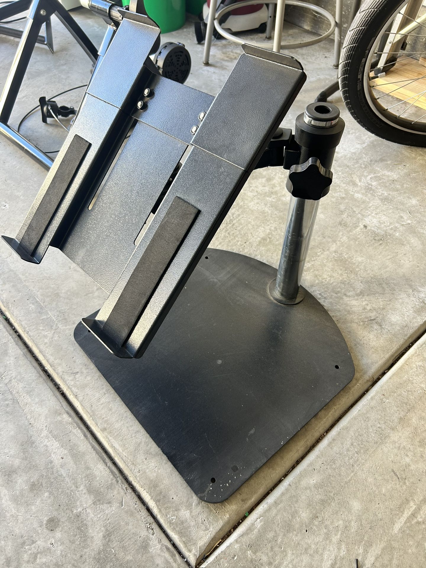 Odyssey LUNISP Universal CDJ, Gear DJ Laptop Stand