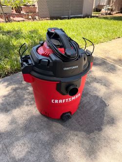 Like new! Craftsman 12 gallon shop vac