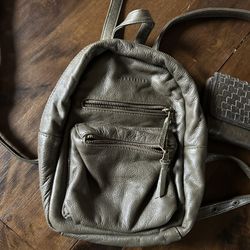 Wanderers Travel Co. Leather Mini Backpackt