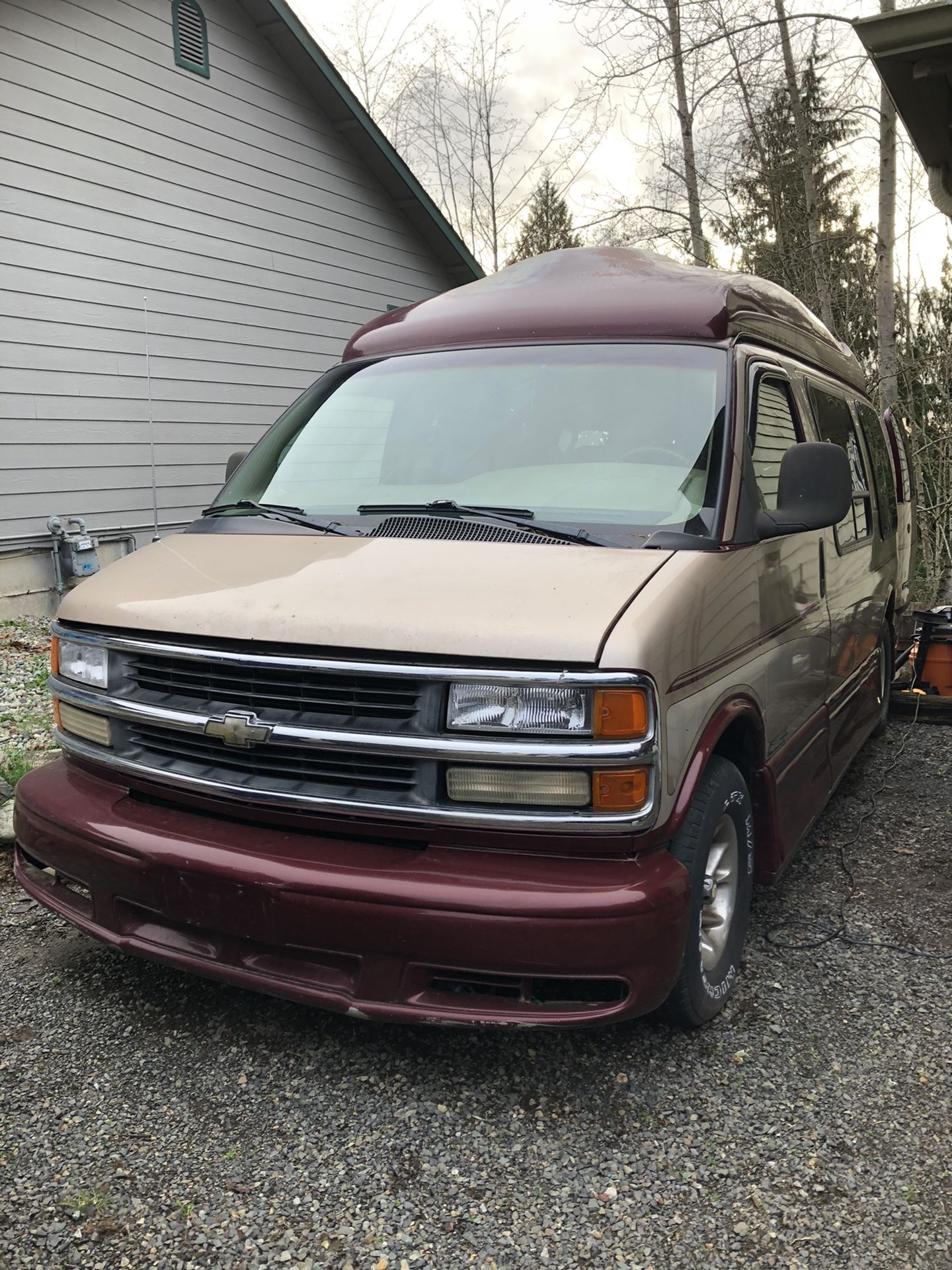 2000 Chevrolet Express for Sale in Lake Stevens, WA - OfferUp